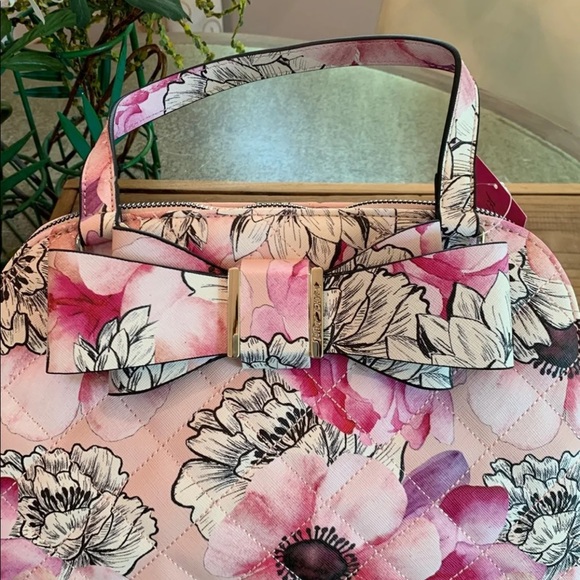 BETSEY JOHNSON PINK/WHITE/BLACK CROSSBODY SATCHEL - Picture 6 of 10